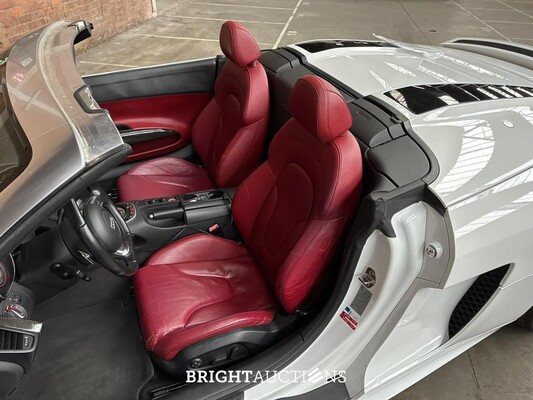 Audi R8 5.2 V10 FSI Quattro SPIDER 525pk 2012 (76.000 km)