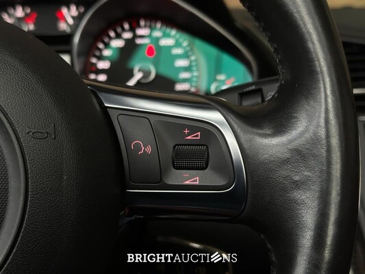 Audi R8 5.2 V10 FSI Quattro SPIDER 525pk 2012 (76.000 km)