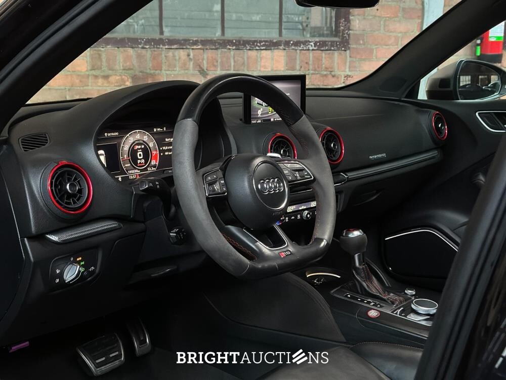 Audi RS3 Sportback 2.5 TFSI Quattro 400pk 2018, K-568-GN