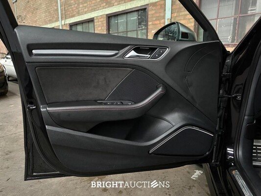 Audi RS3 Sportback 2.5 TFSI Quattro 400pk 2018, K-568-GN