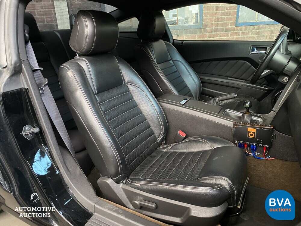 Ford Mustang GT 416 PS 2013.