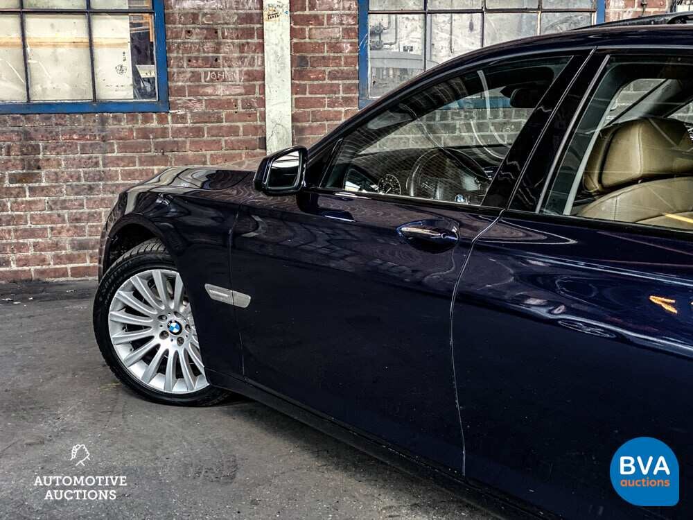 BMW 750i High Executive F04 4.4 V8 7er Serie 407 PS 2009.