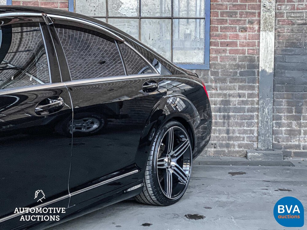 Mercedes-Benz S500 AMG V8 S-Klasse 387pk 2005 -YOUNGTIMER-.