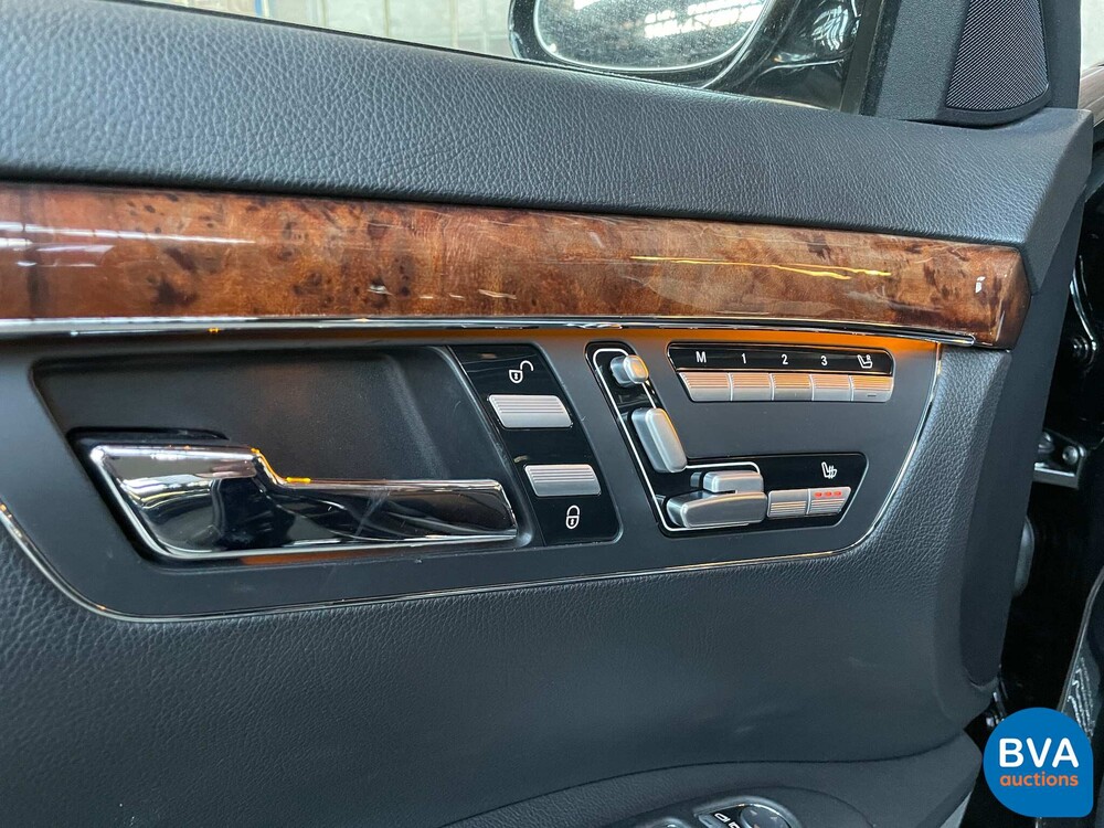 Mercedes-Benz S500 AMG V8 S-Klasse 387pk 2005 -YOUNGTIMER-.