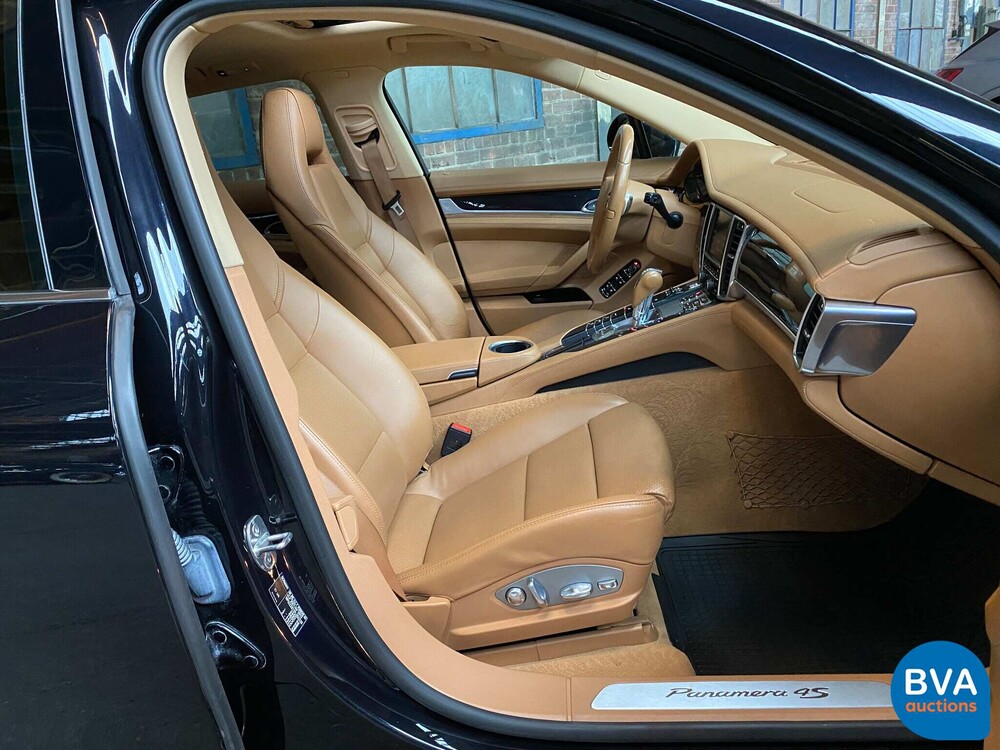 Porsche Panamera 4S 3.0 V6 420 PS 2014, J-540-NJ.