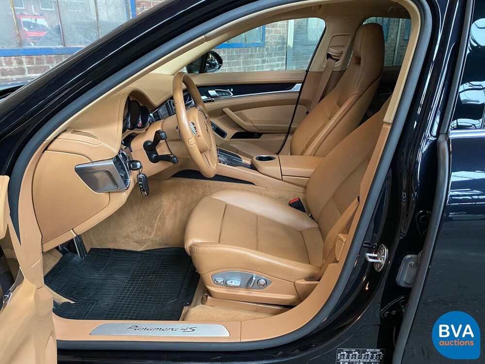 Porsche Panamera 4S 3.0 V6 420 PS 2014, J-540-NJ.