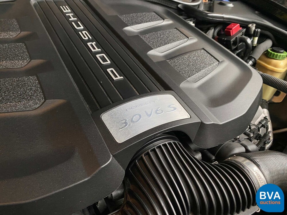 Porsche Panamera 4S 3.0 V6 420 PS 2014, J-540-NJ.