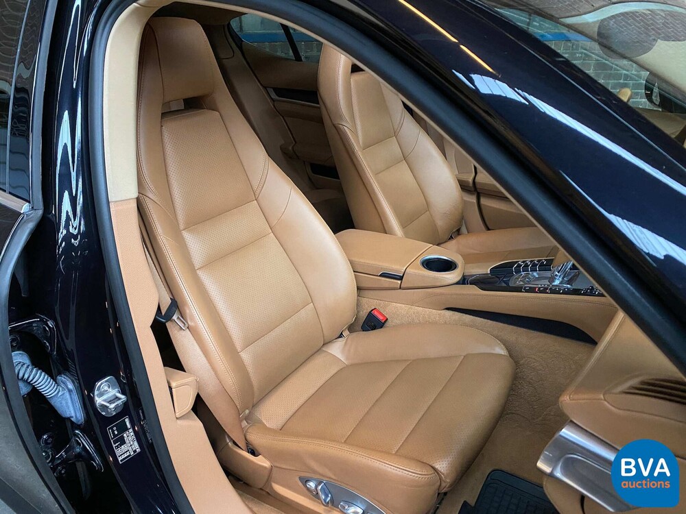Porsche Panamera 4S 3.0 V6 420 PS 2014, J-540-NJ.