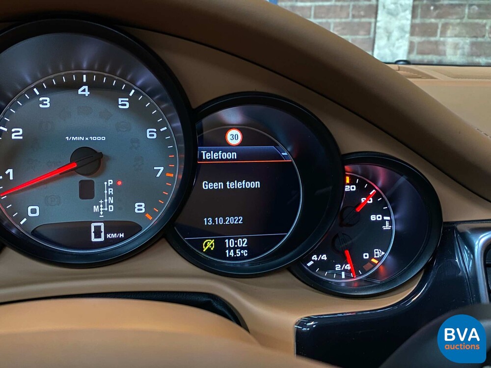 Porsche Panamera 4S 3.0 V6 420 PS 2014, J-540-NJ.