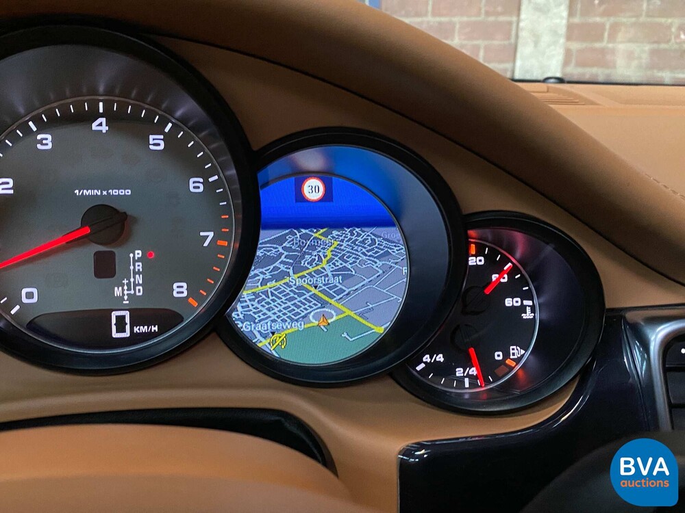 Porsche Panamera 4S 3.0 V6 420 PS 2014, J-540-NJ.