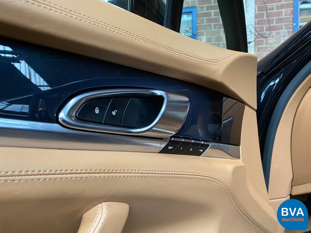 Porsche Panamera 4S 3.0 V6 420 PS 2014, J-540-NJ.