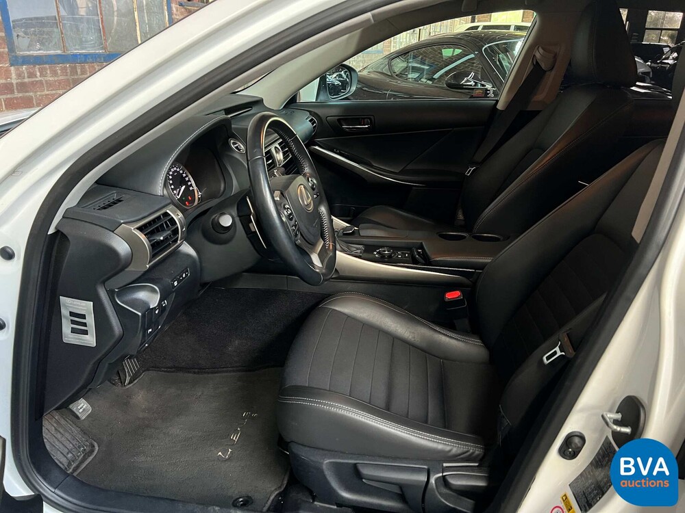 Lexus IS 300h Business Line Pro 181 PS 2014, GJ-921-D.