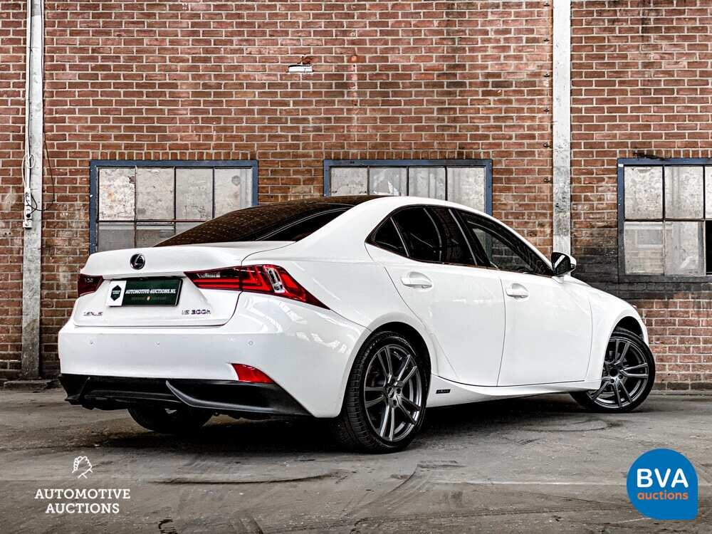 Lexus IS 300h Business Line Pro 181 PS 2014, GJ-921-D.