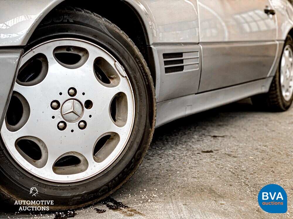 Mercedes-Benz 300SL-24 SL-Klasse 231PS 1993, GF-ST-10.