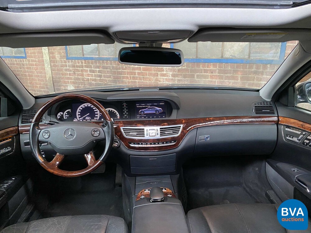 Mercedes-Benz S500L Prestige Plus 5.0 V8 388PS 2006.