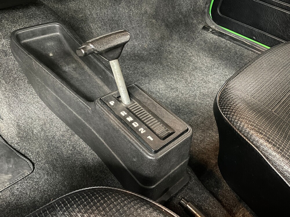 Volkswagen Passat 1.6 S Kombi 75hp 1980 Automatic.