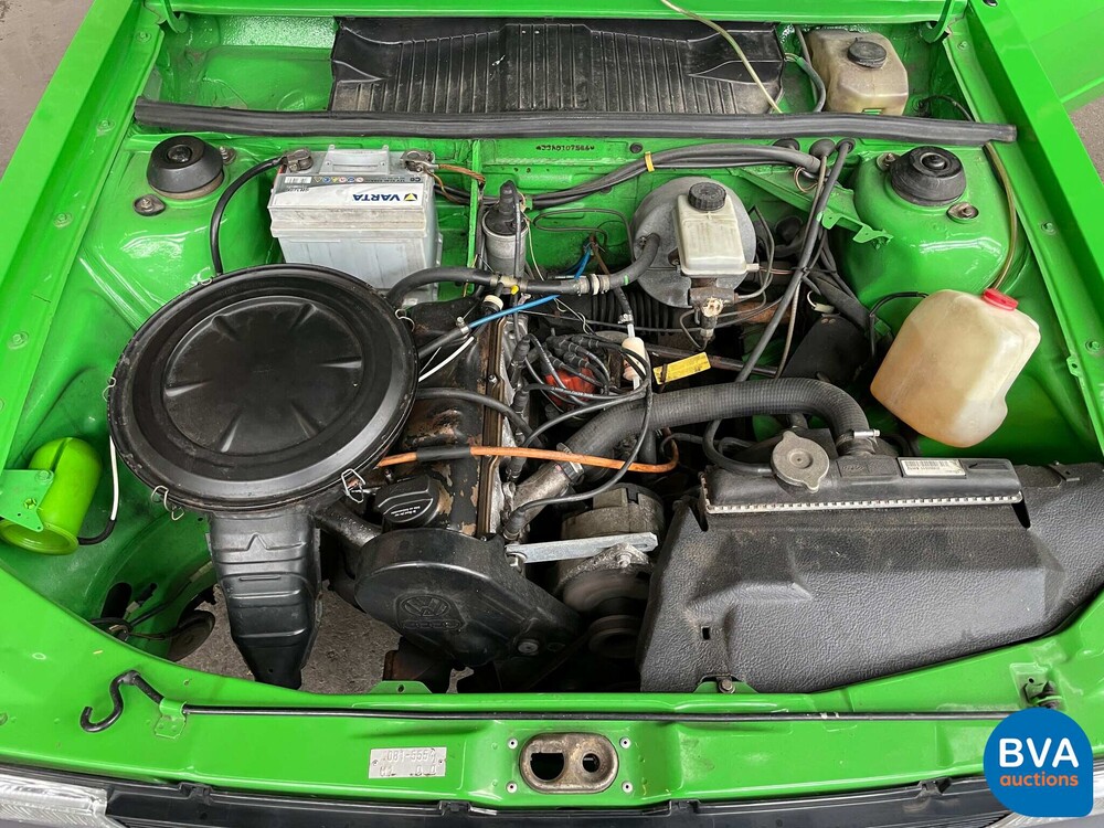 Volkswagen Passat 1.6 S Kombi 75hp 1980 Automatic.