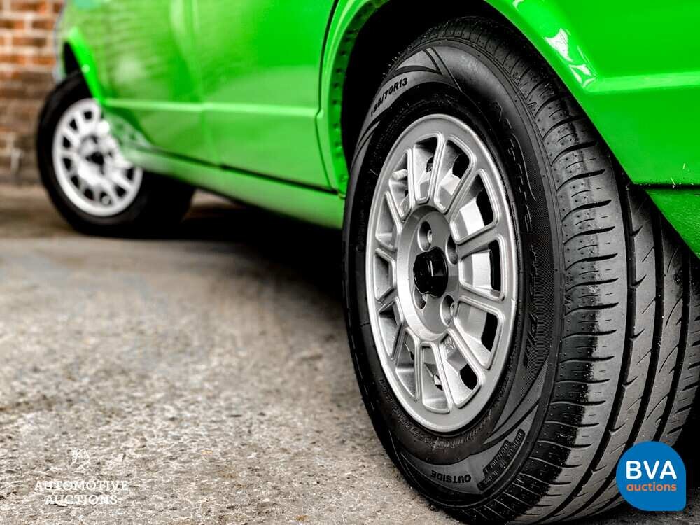 Volkswagen Passat 1.6 S Kombi 75hp 1980 Automatic.