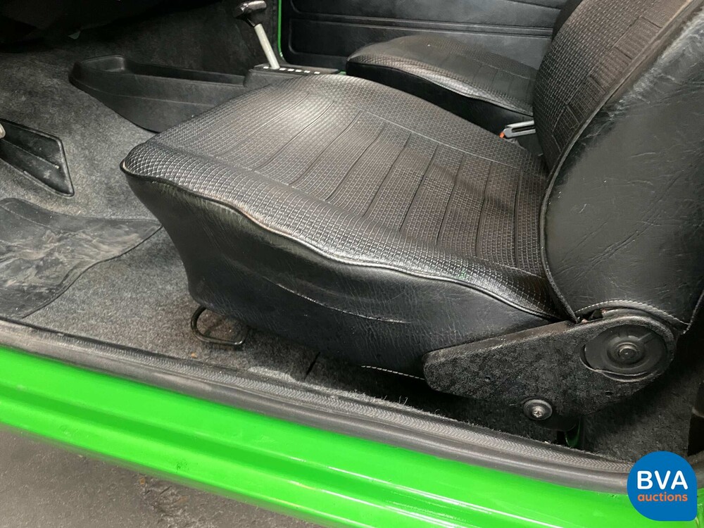 Volkswagen Passat 1.6 S Kombi 75hp 1980 Automatic.