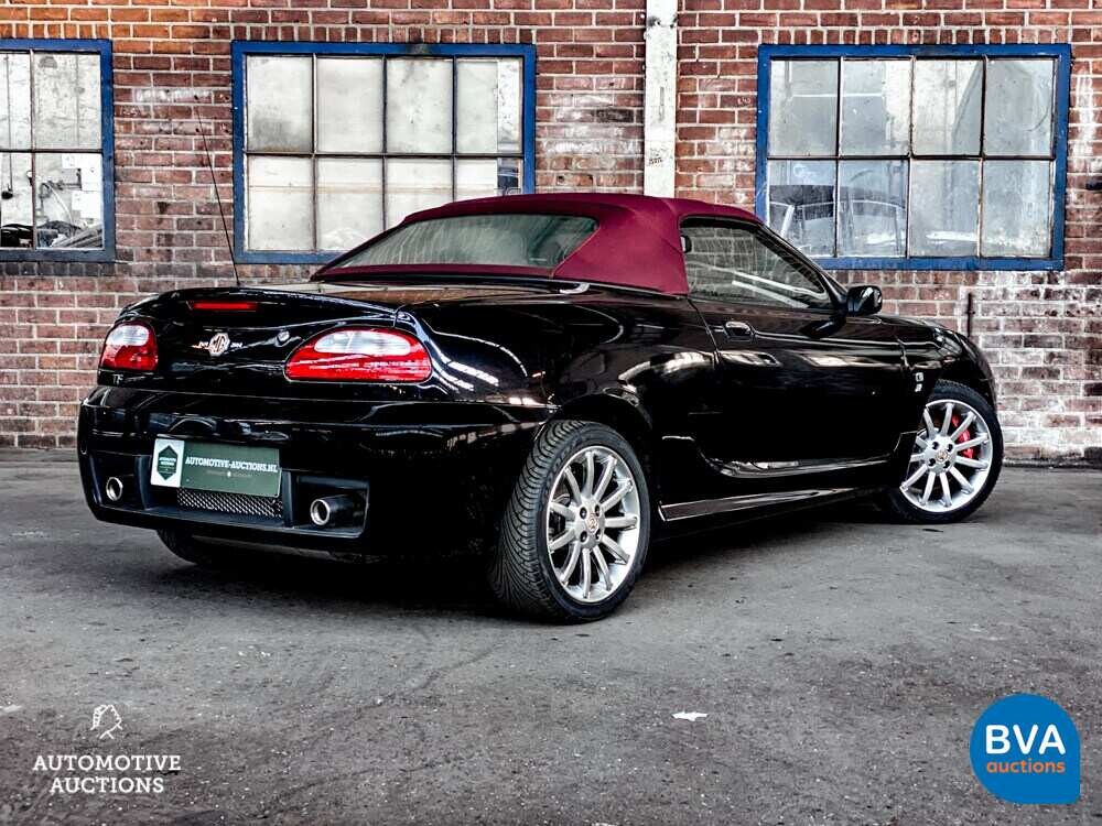 MG TF Cabriolet 80th Anniversary Edition 1/1600 136PS 2004 -Org. DE- NEU.