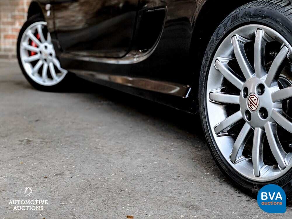 MG TF Cabriolet 80th Anniversary Edition 1/1600 136PS 2004 -Org. DE- NEU.