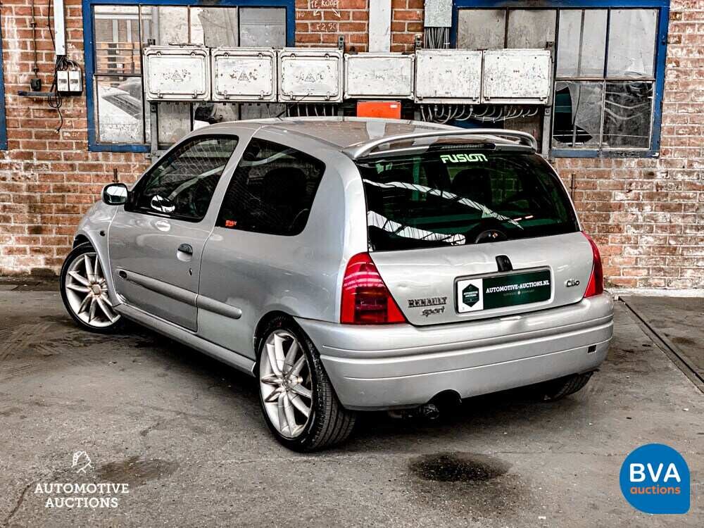 Renault Clio RS2.0 169PS 2000 -Org. NL-, 33-GB-HS.