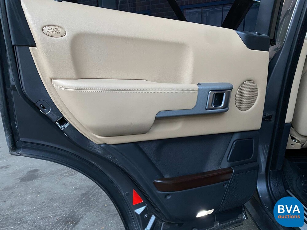 Land Rover Range Rover Vogue 4.4 V8 286hp 2003, 49-ND-PZ.