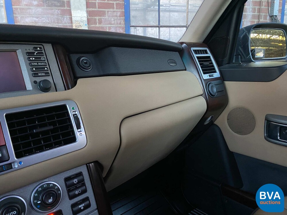 Land Rover Range Rover Vogue 4.4 V8 286hp 2003, 49-ND-PZ.