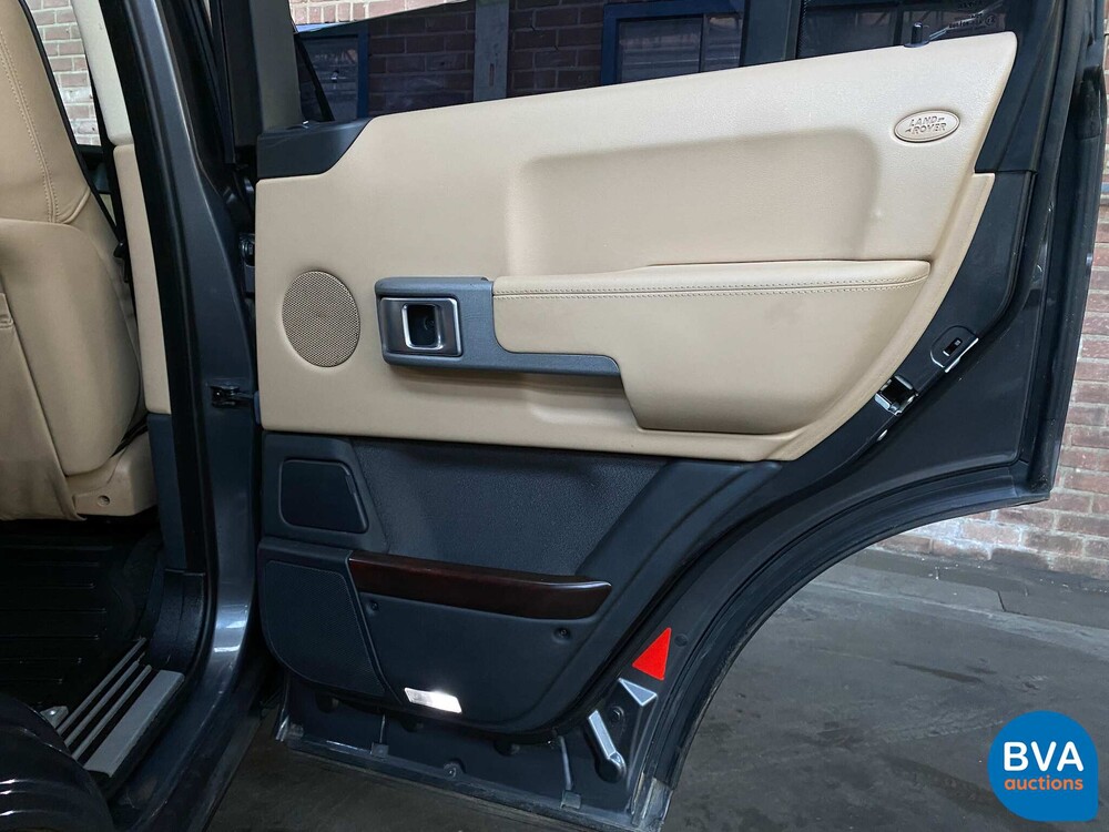 Land Rover Range Rover Vogue 4.4 V8 286hp 2003, 49-ND-PZ.