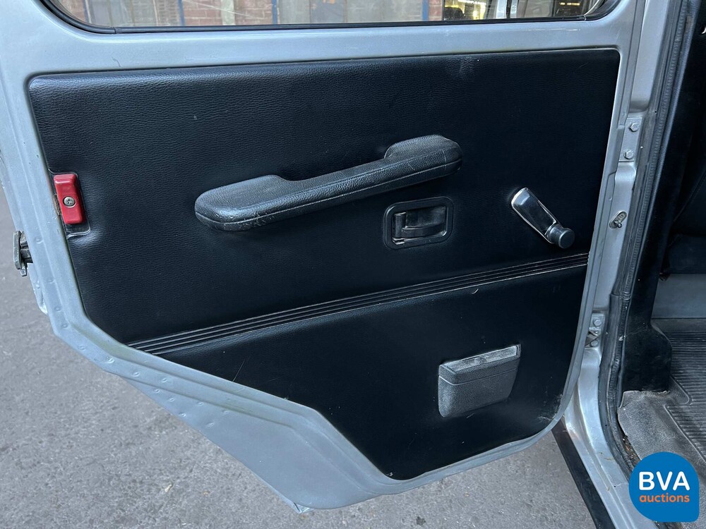 Mercedes-Benz 300GD Turbo Barndoors G-class 125hp 1980, P-061-DS.