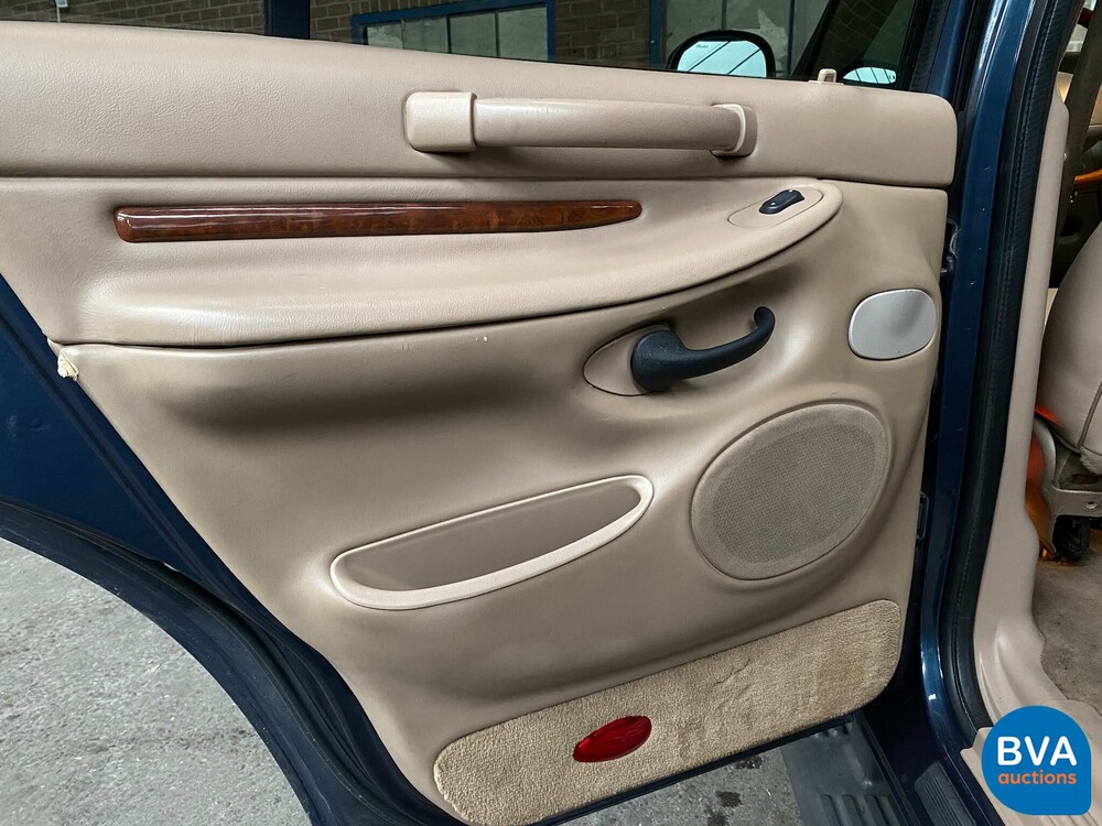 Lincoln Navigator 5.4 V8 230pk 1999, 37-DT-TF