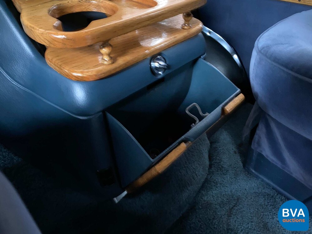 Chevrolet Chevy Van Globemaster 6.5 G20 148hp 1995 -Org. NL-, VF-HJ-45.