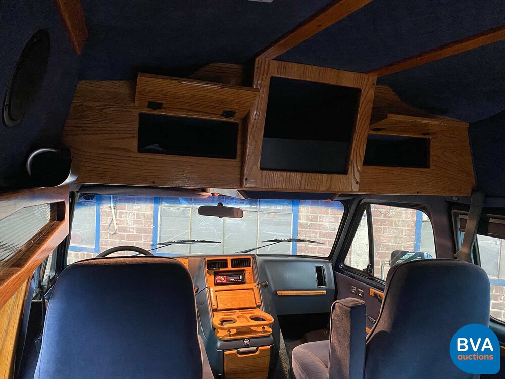 Chevrolet Chevy Van Globemaster 6.5 G20 148hp 1995 -Org. NL-, VF-HJ-45.