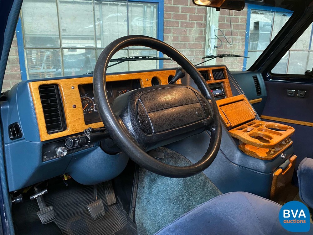 Chevrolet Chevy Van Globemaster 6.5 G20 148hp 1995 -Org. NL-, VF-HJ-45.