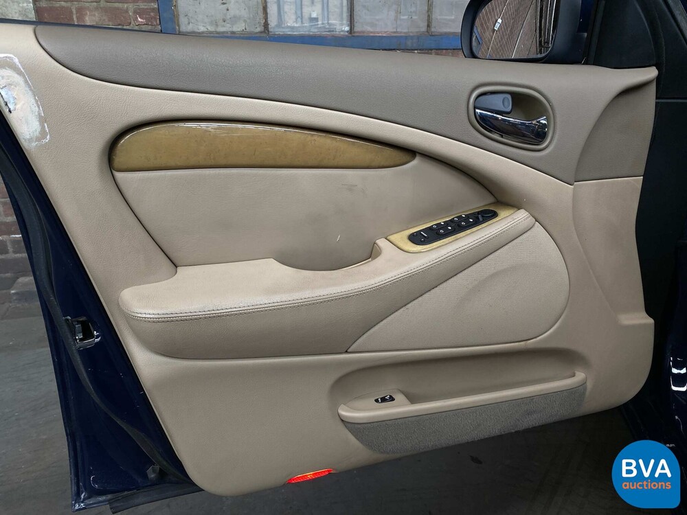 Jaguar S type 3.0 V6 Executive 238hp 2001, 40-GK-XL.