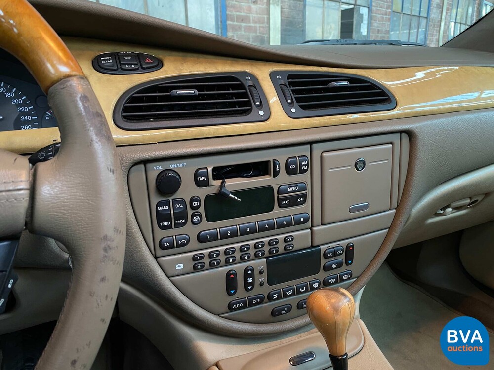 Jaguar S type 3.0 V6 Executive 238hp 2001, 40-GK-XL.