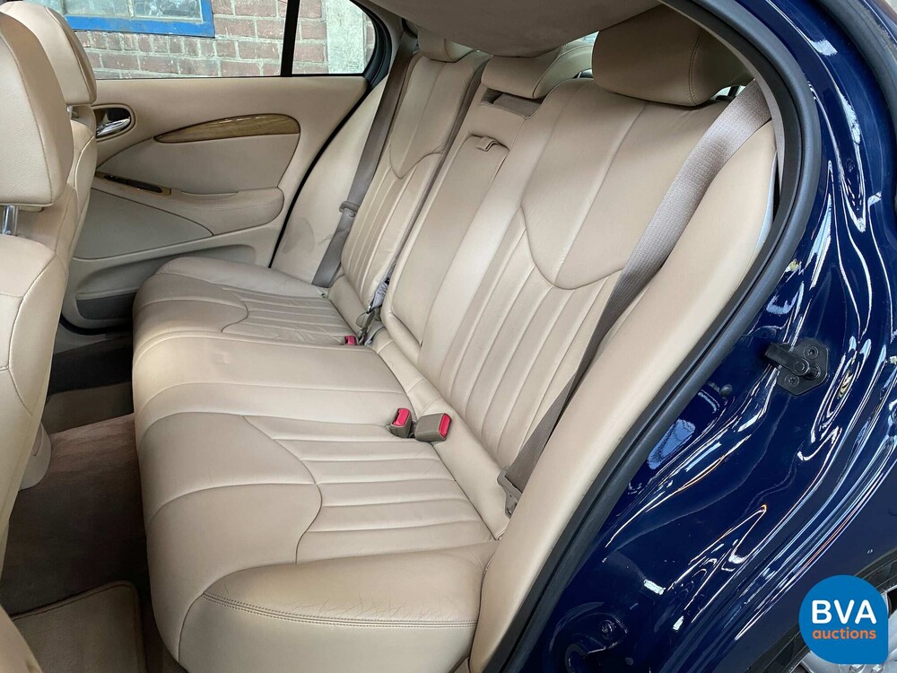 Jaguar S type 3.0 V6 Executive 238hp 2001, 40-GK-XL.