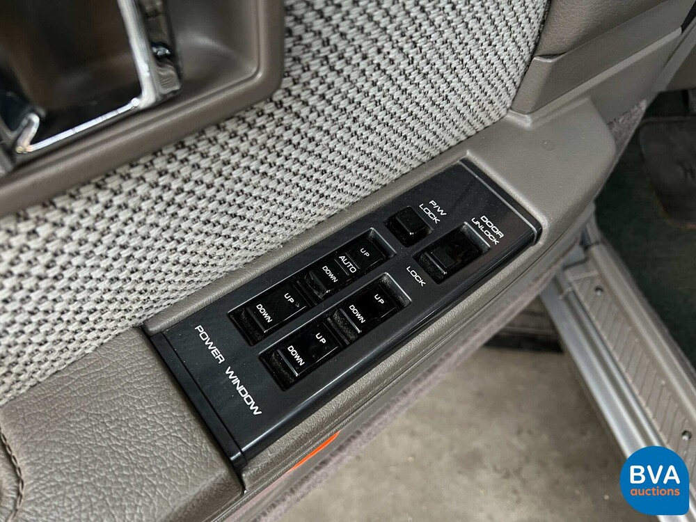 Nissan Lorbeer 2.4. SLX 128PS 1987 -Org. NL-, SF-81-US.