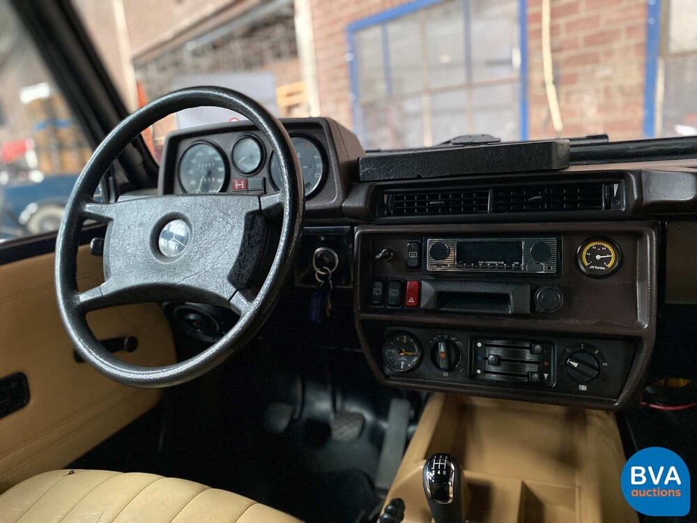 Mercedes-Benz 300GD Turbo Diesel 102hp 1986 G-class.