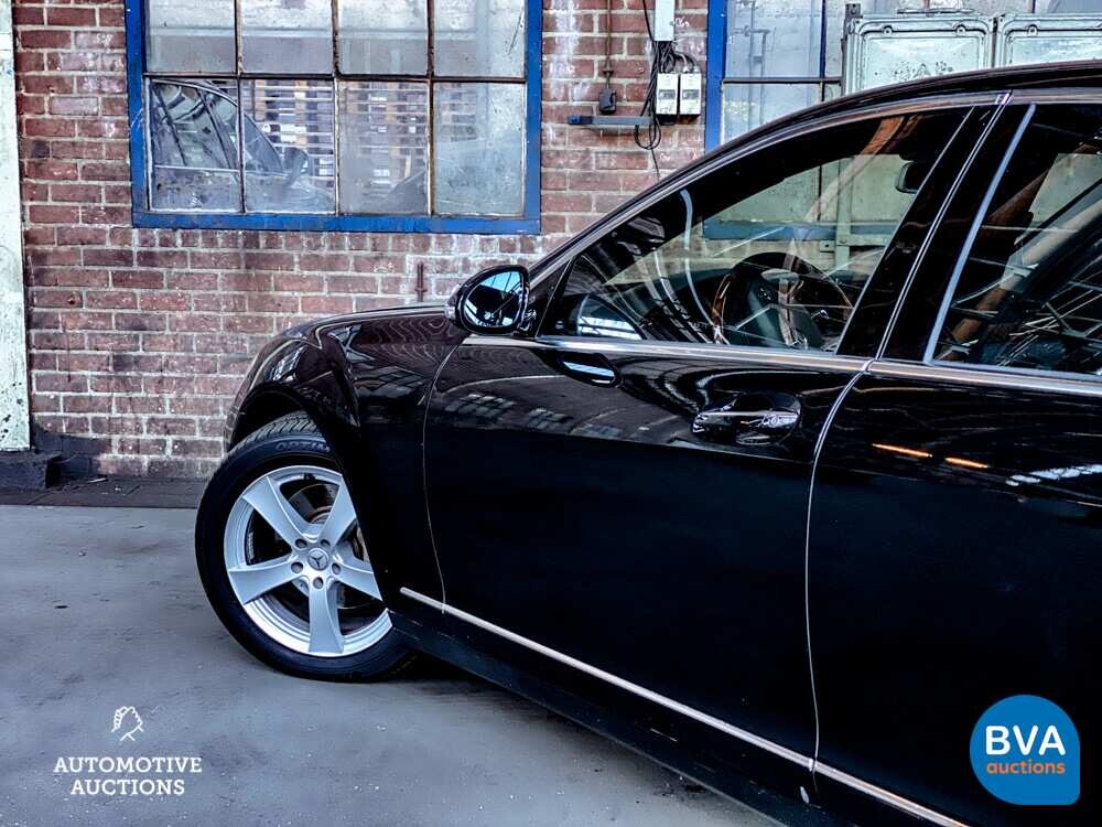 Mercedes-Benz S350 272hp 2006 S-Class.