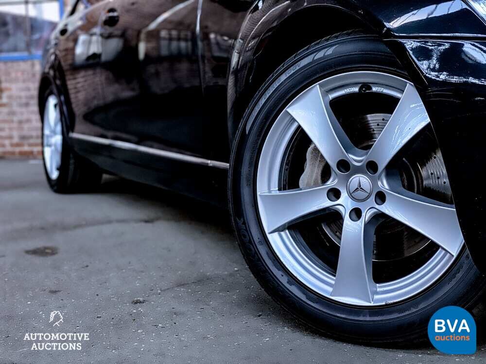 Mercedes-Benz S350 272hp 2006 S-Class.