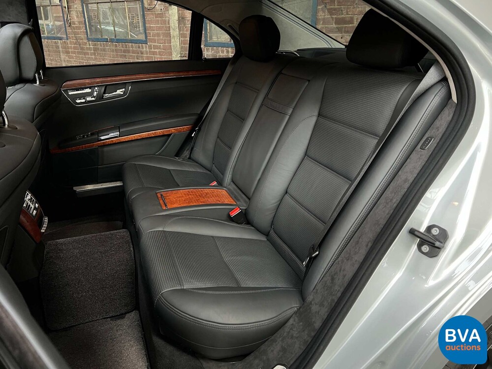 Mercedes Benz S65 AMG Lang 6.0 V12 M275 BiTurbo 612pk 2007 -YOUNGTIMER-.