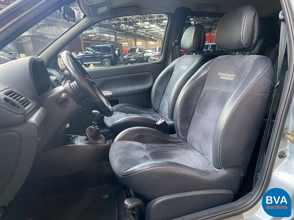 Renault Clio Sport RS 2.0 172hp 2005 -YOUNGTIMER-.