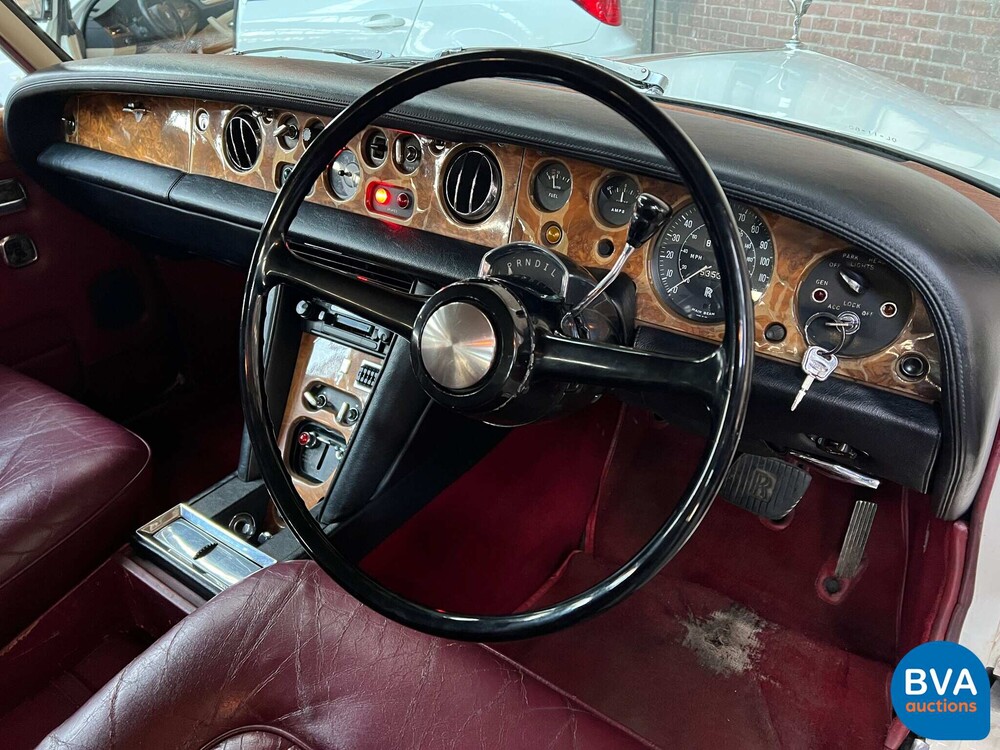 Rolls Royce Silver Shadow 6.8 V8 Saloon type ll 1972, DL-11-60.