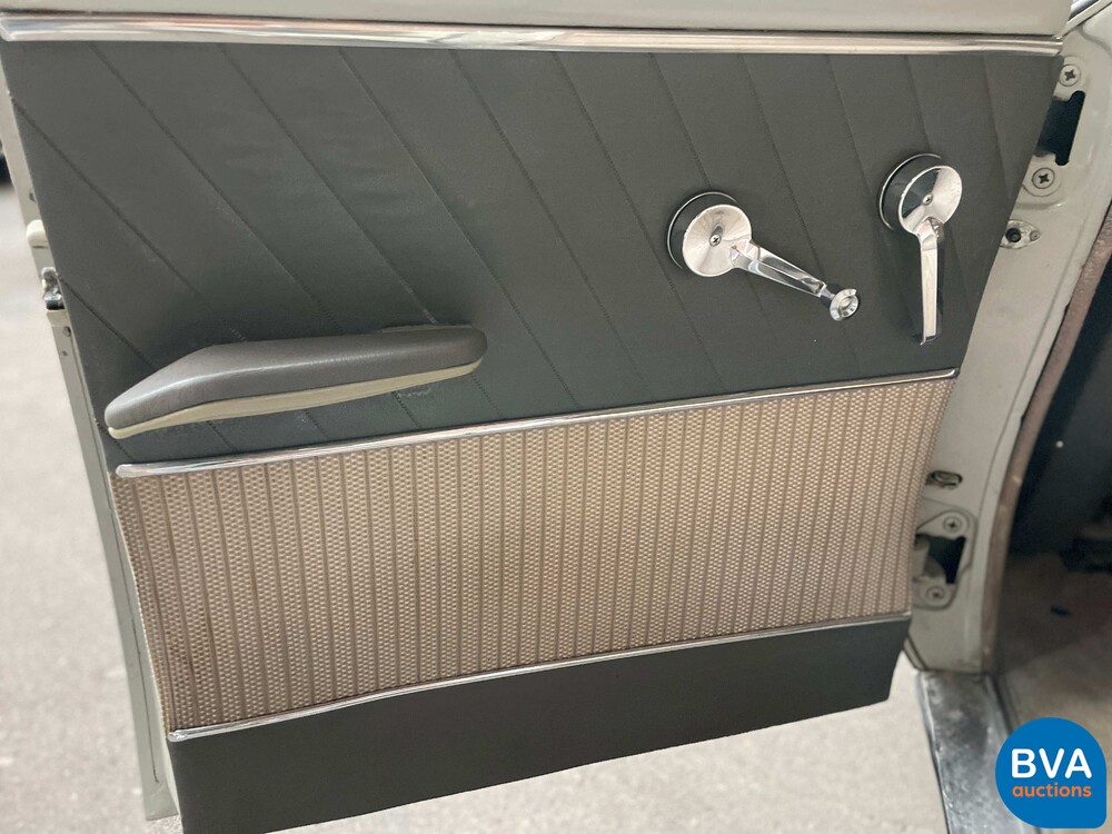 Studebaker Commander 4.2 V8 1955, SX-92-75