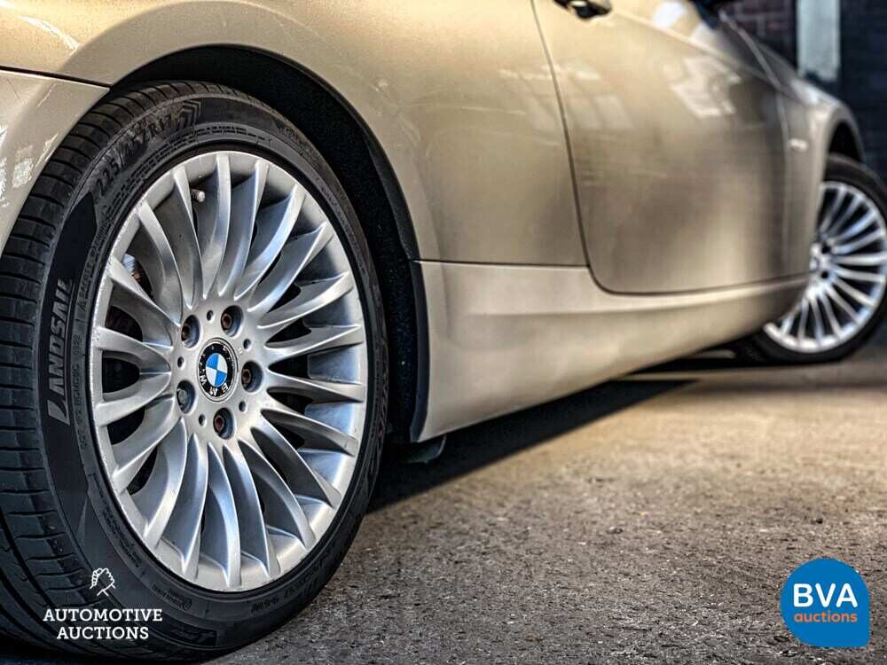 BMW 320i Coupe 163hp 3-Series 2007.