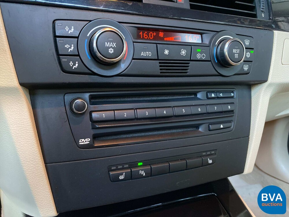 BMW 320i Coupe 163hp 3-Series 2007.