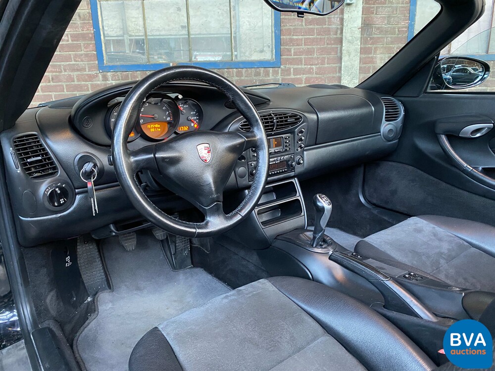 Porsche Boxster 986 2.7 220hp 2001 Convertible.