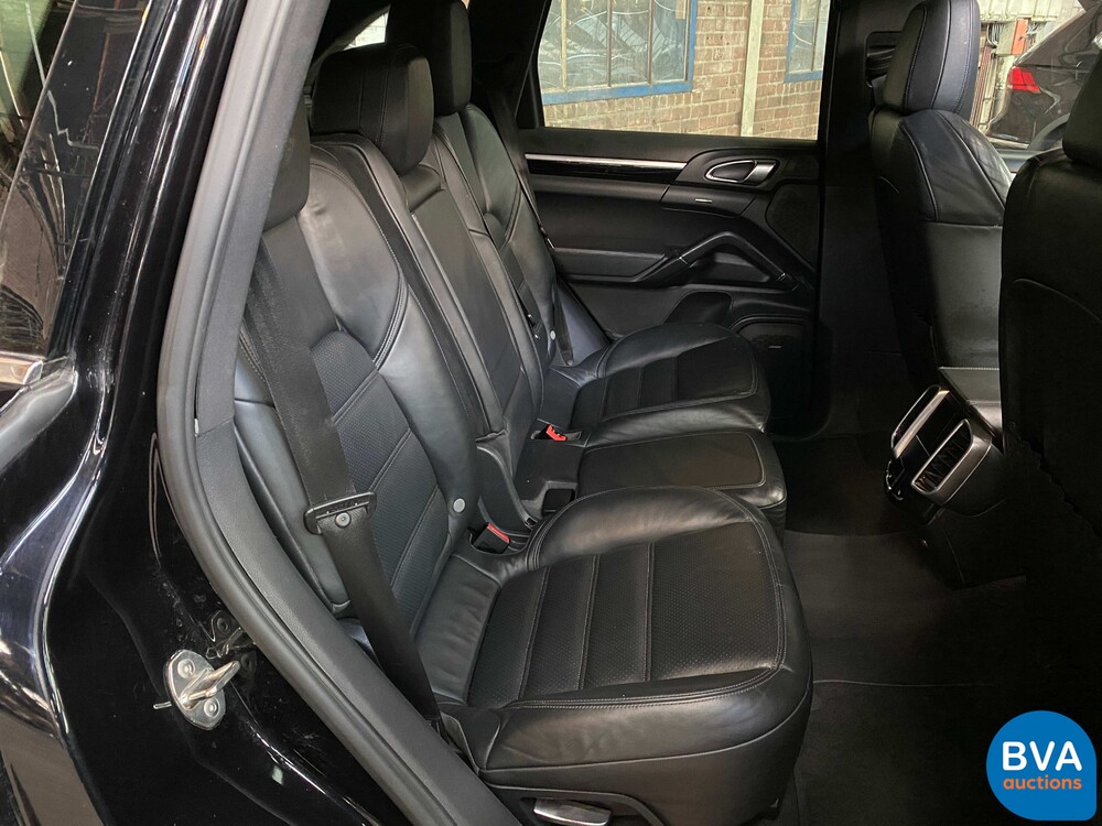 Porsche Cayenne S4.8 V8 400hp 2010, 39-RDR-4.