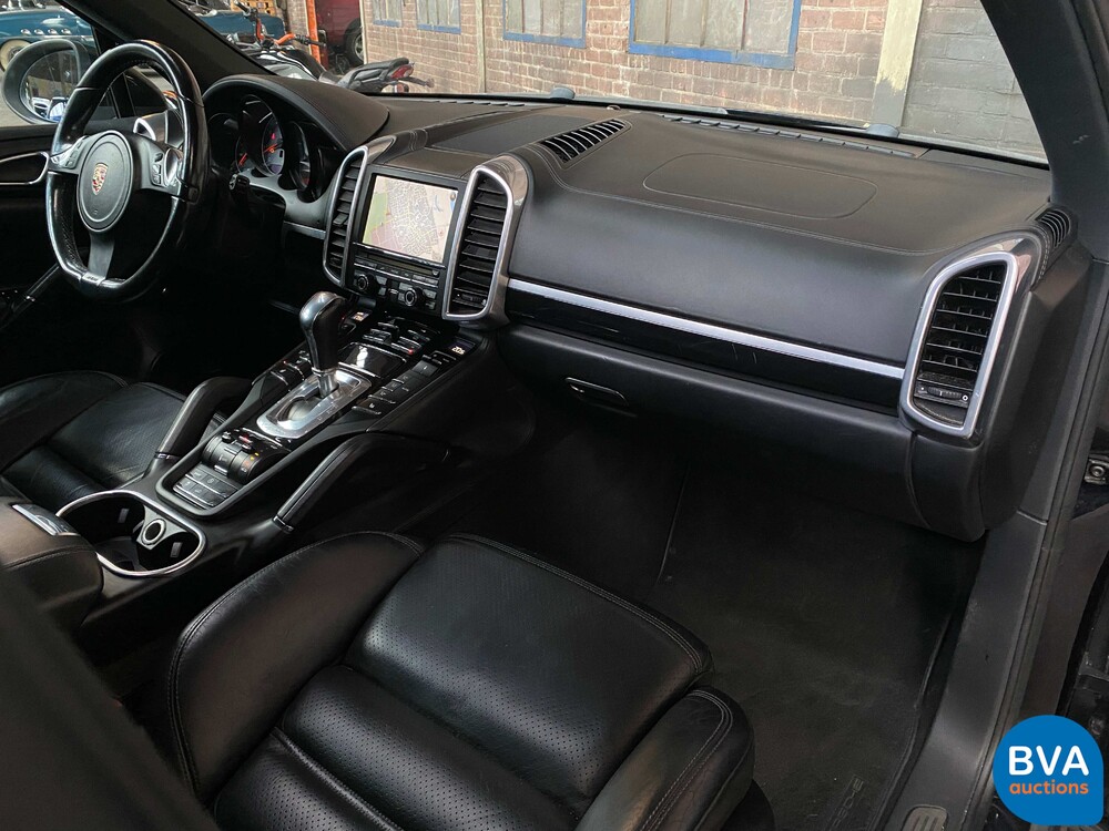 Porsche Cayenne S4.8 V8 400hp 2010, 39-RDR-4.